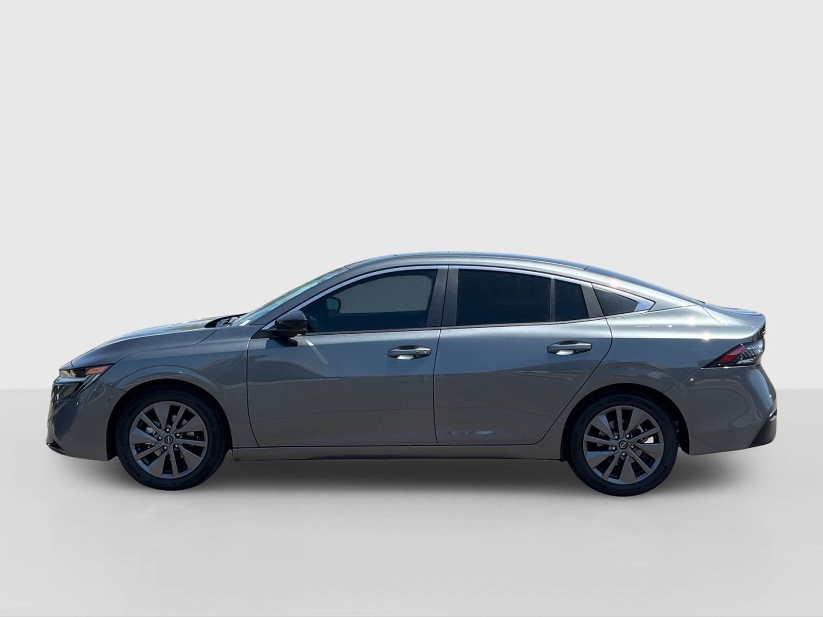 New 2026 Nissan Sentra SL w/ Floor Mat Package FWD image 2