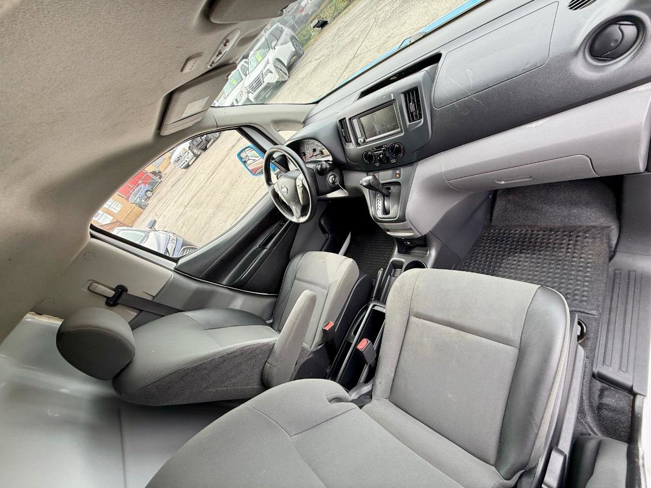 Used 2021 Nissan NV200 SV image 27