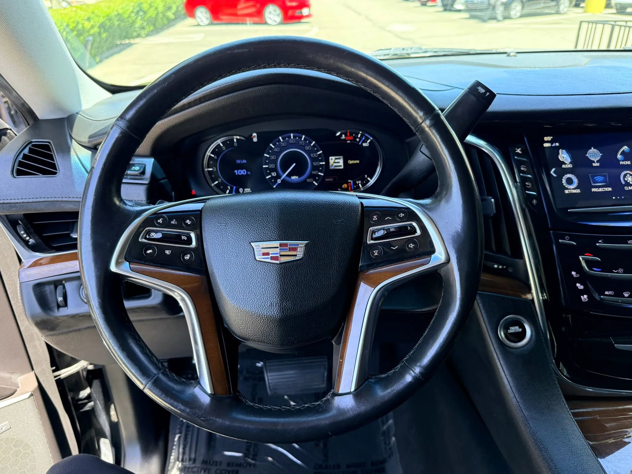 Used 2018 Cadillac Escalade ESV Luxury RWD image 26