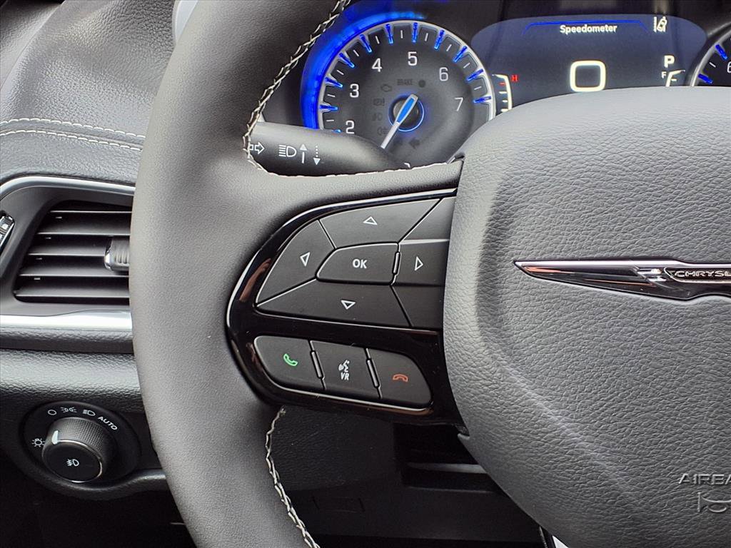 New 2026 Chrysler Pacifica Limited w/ S Appearance Package image 19