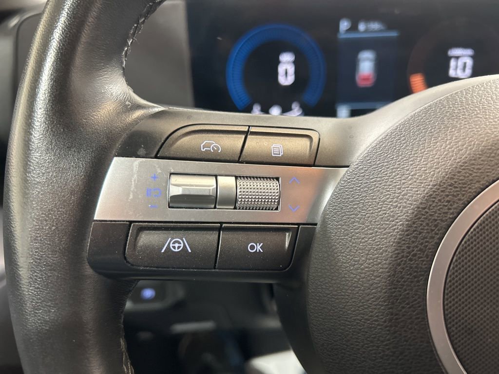 Used 2024 Hyundai Kona SEL image 28