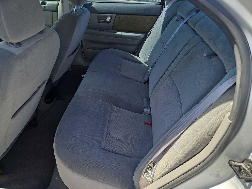 Used 2003 Mercury Sable GS image 23