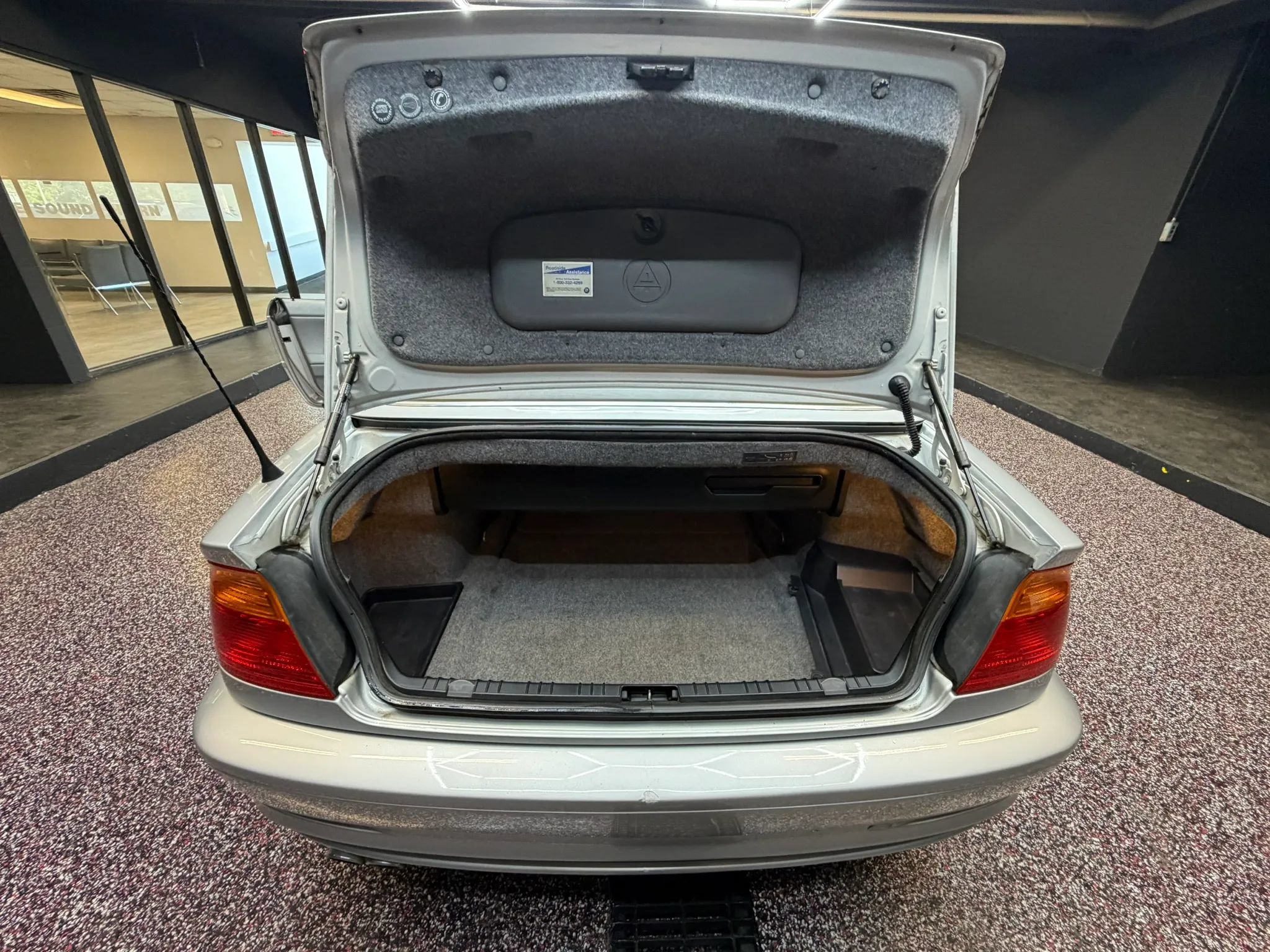 Used 2001 BMW 330Ci Convertible RWD image 28