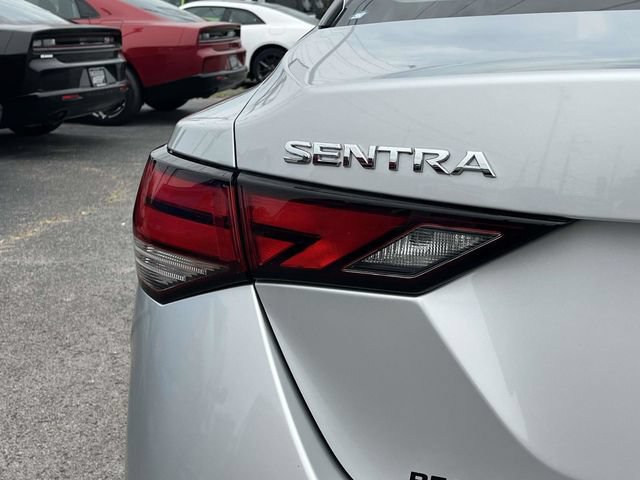 Used 2022 Nissan Sentra SV w/ All-Weather Package FWD image 10