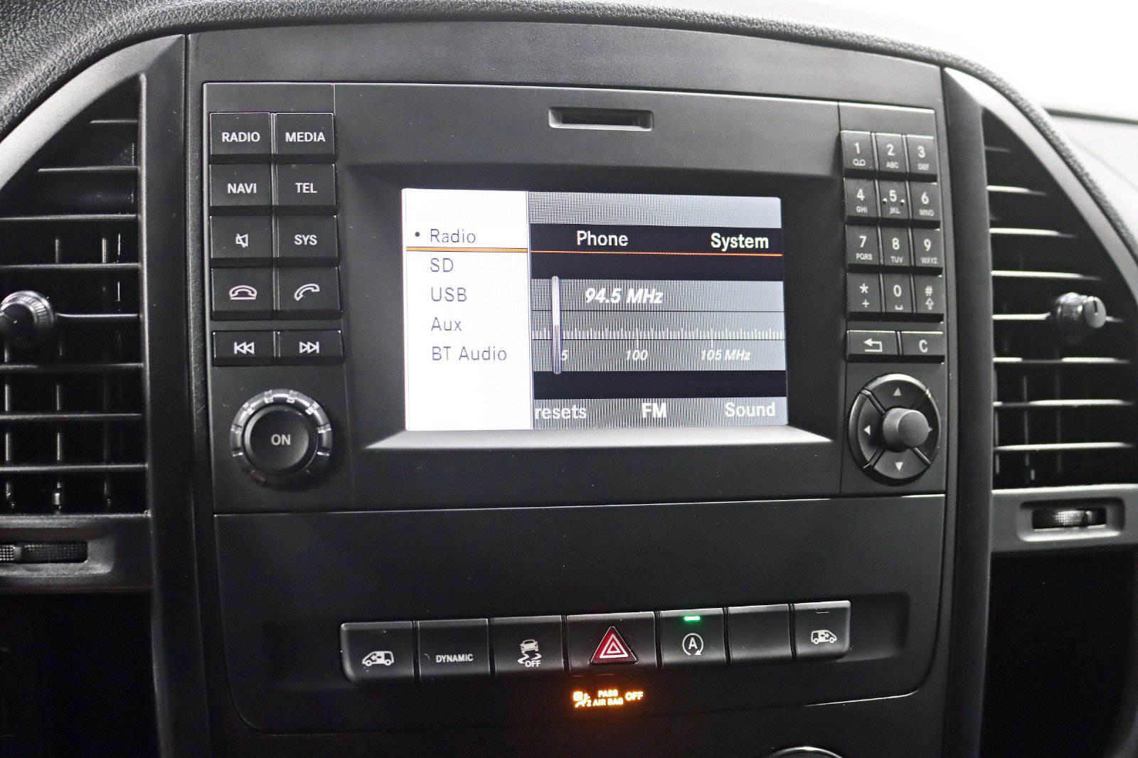 Used 2020 Mercedes-Benz Metris Passenger w/ Premium Safety Package image 18