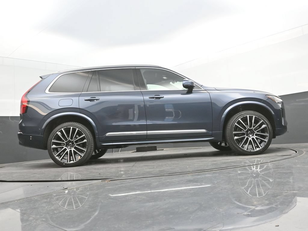 New 2026 Volvo XC90 B6 Plus w/ Protection Package Premier AWD/4WD image 35