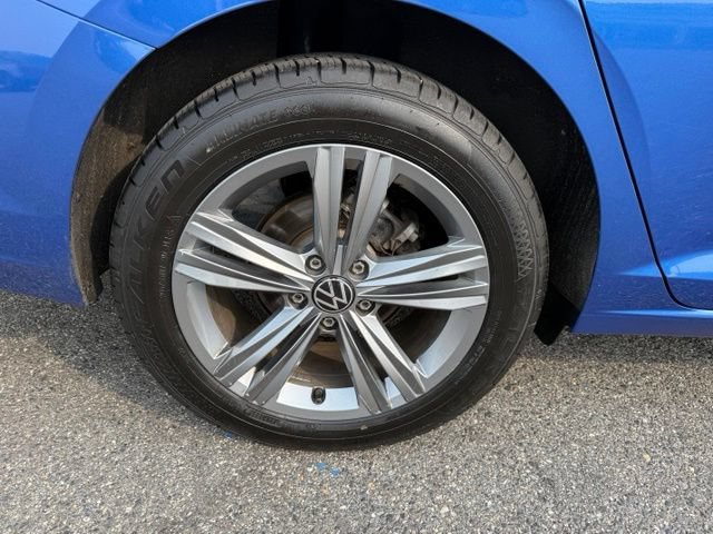 Used 2024 Volkswagen Jetta SE FWD image 43