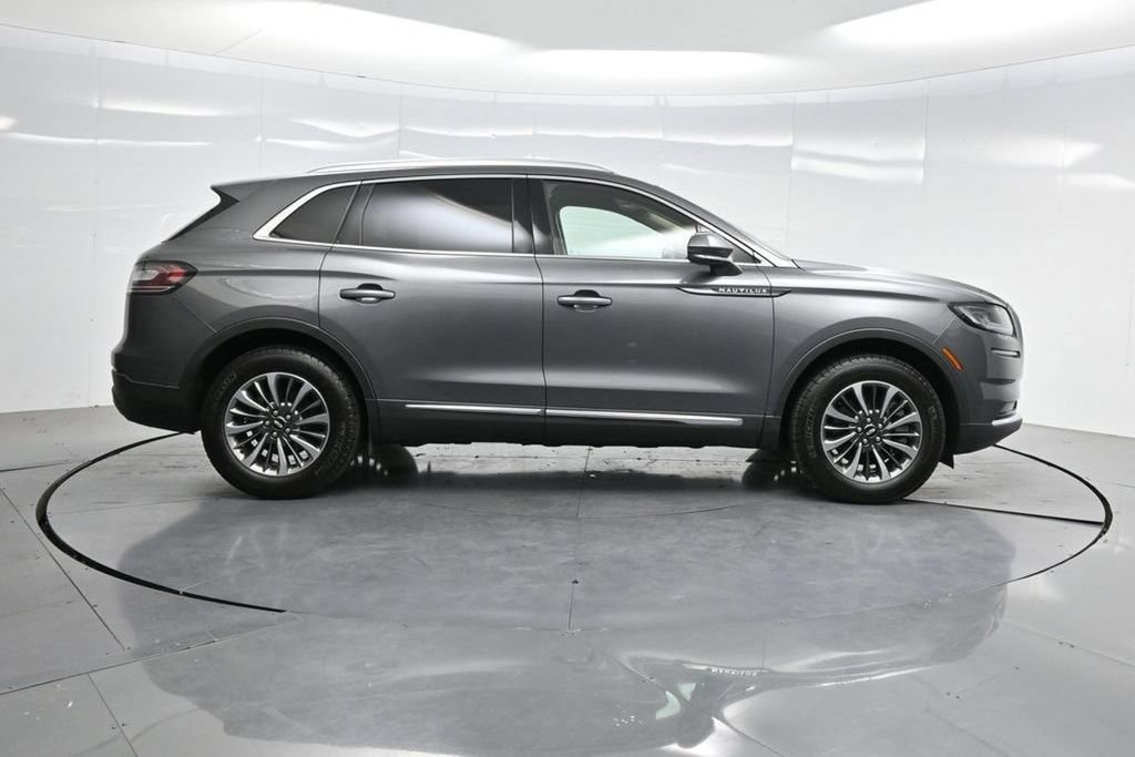 Used 2023 Lincoln Nautilus FWD w/ Premium Package image 45