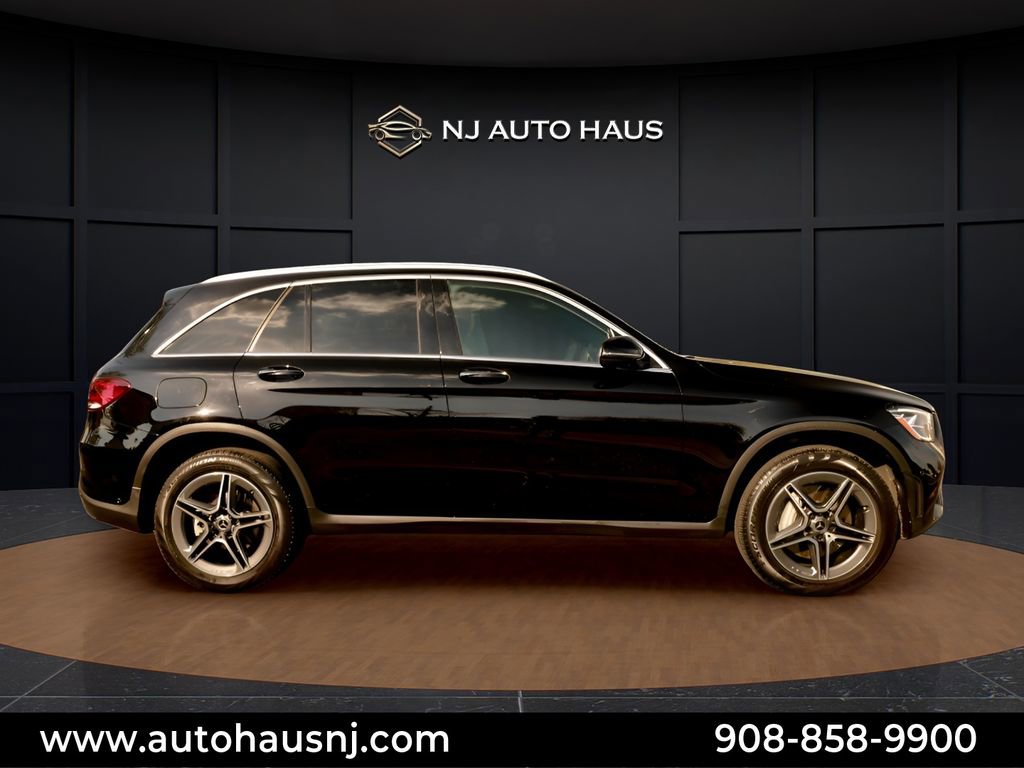 Used 2020 Mercedes-Benz GLC 300 4MATIC image 9