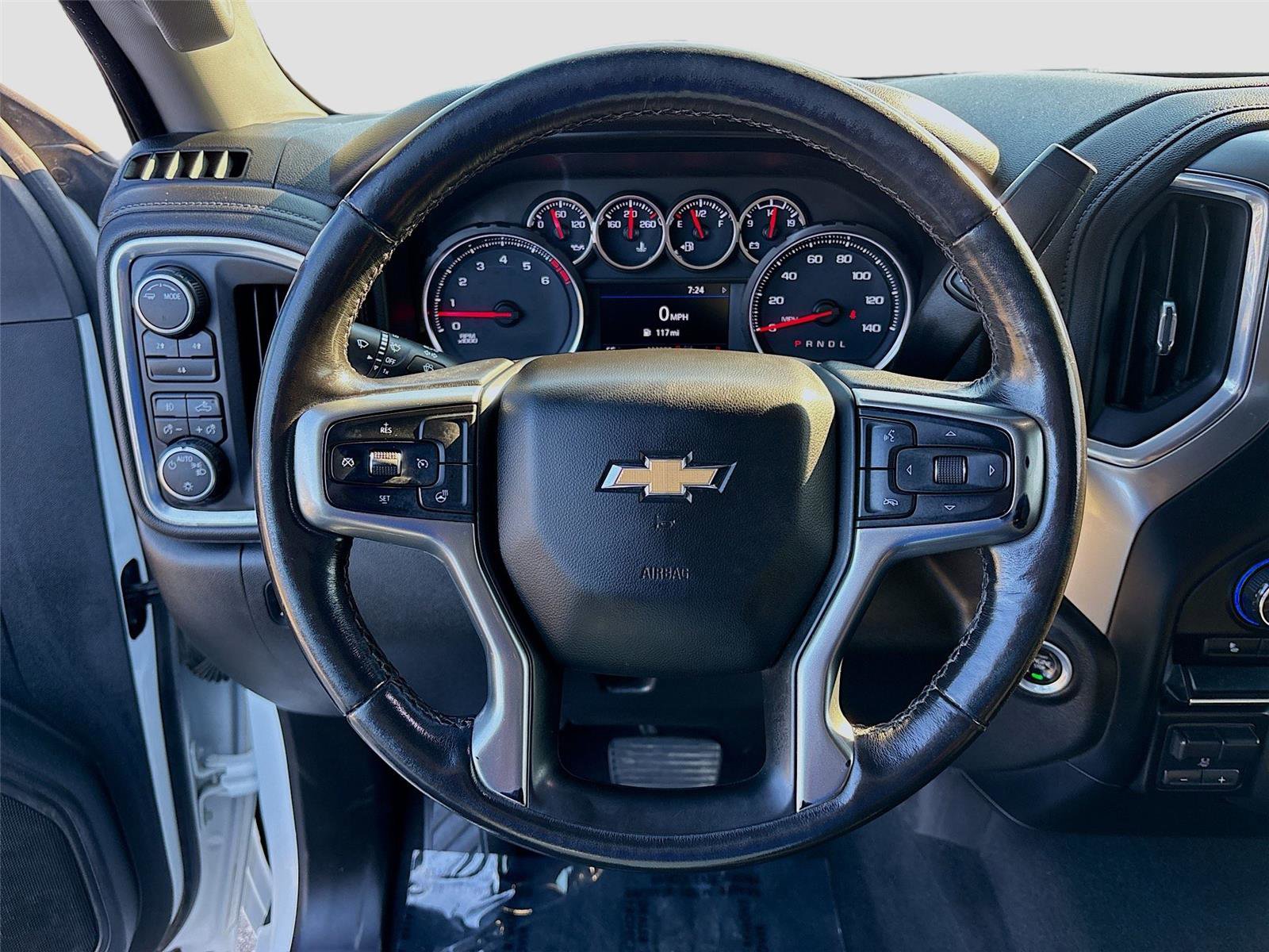 Used 2021 Chevrolet Silverado 2500 LT w/ Convenience Package AWD/4WD image 12
