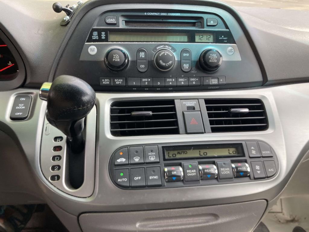 Used 2010 Honda Odyssey EX-L image 18