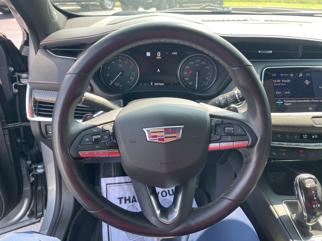 Used 2023 Cadillac XT4 Sport FWD image 17