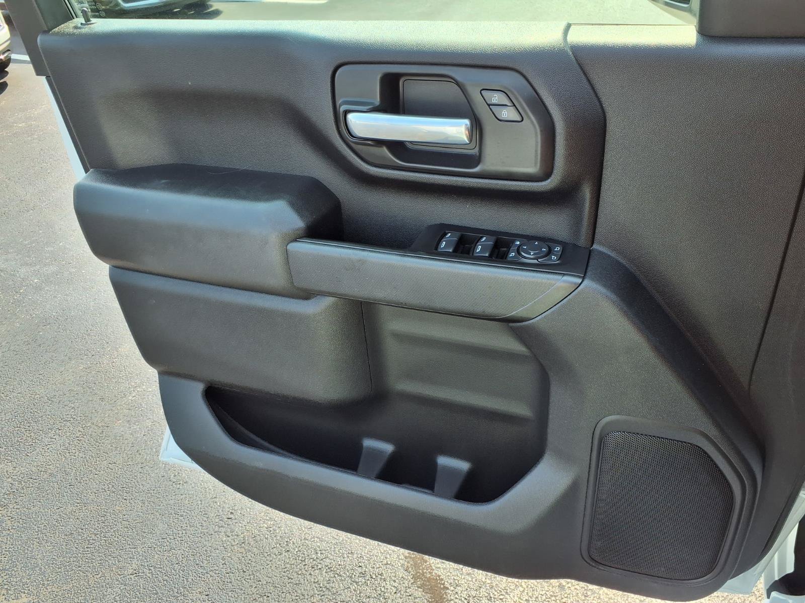 Used 2025 GMC Sierra 2500 Pro w/ 1SA Pro Safety Plus Package AWD/4WD image 19