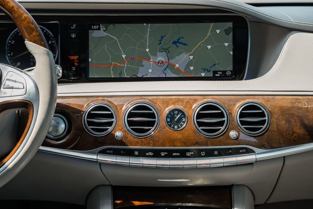 Used 2015 Mercedes-Benz S 550 4MATIC Sedan image 21