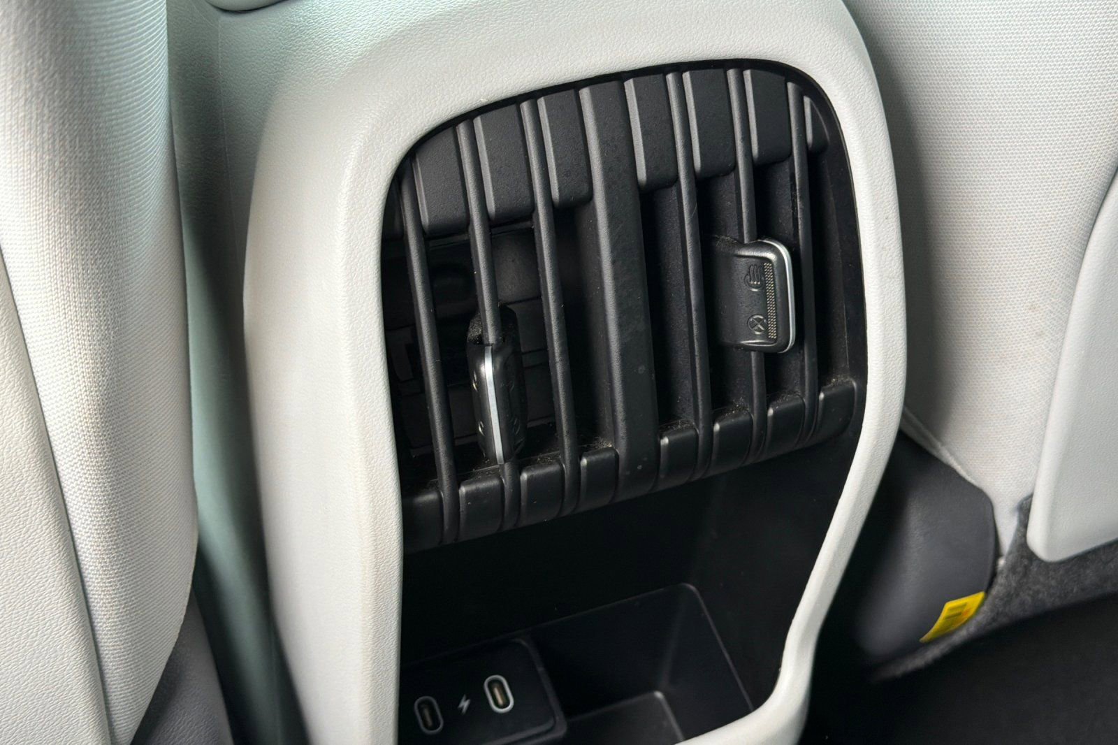 Used 2024 Hyundai Kona SEL image 41