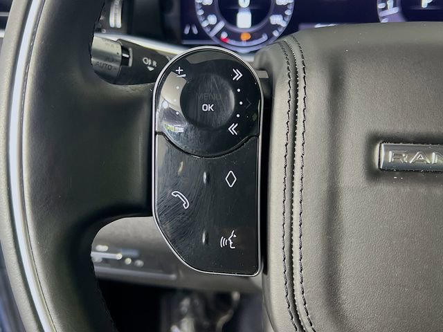 Used 2020 Land Rover Range Rover Evoque SE image 17