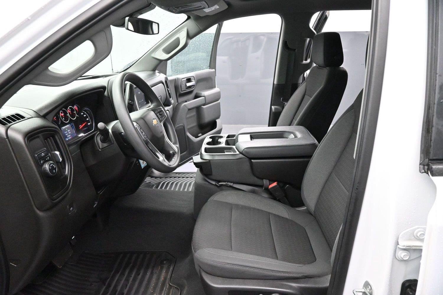 Used 2022 Chevrolet Silverado 1500 Custom w/ Safety Confidence Package RWD image 12