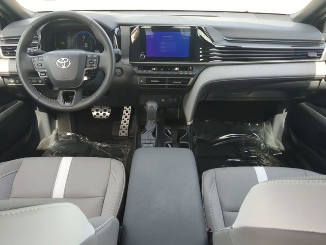 Certified 2025 Toyota Camry SE FWD image 14