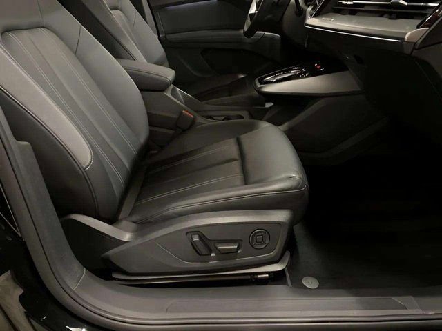 Used 2024 Audi Q4 e-tron Premium w/ Convenience Package image 84