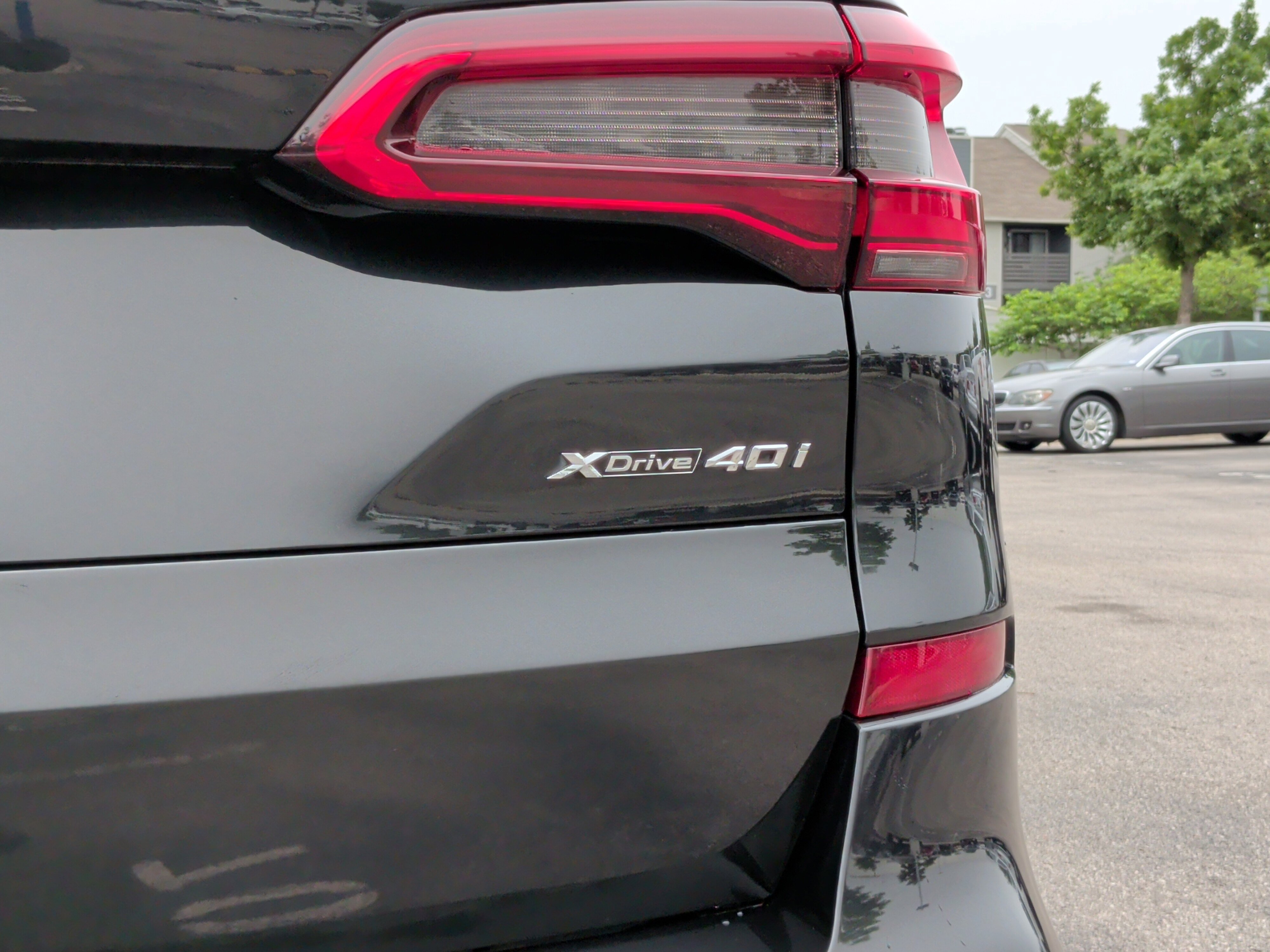 Used 2019 BMW X5 xDrive40i w/ M Sport Package AWD/4WD image 11