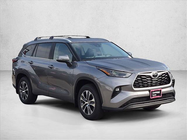 New 2026 Toyota Highlander XLE AWD/4WD image 7