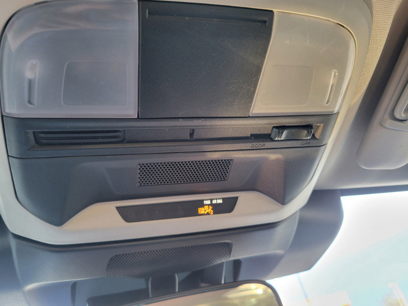 Used 2025 Subaru Crosstrek 2.0i image 32