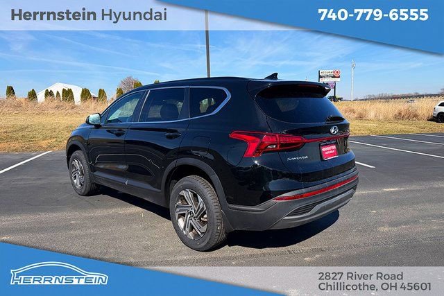 Used 2023 Hyundai Santa Fe SE image 5