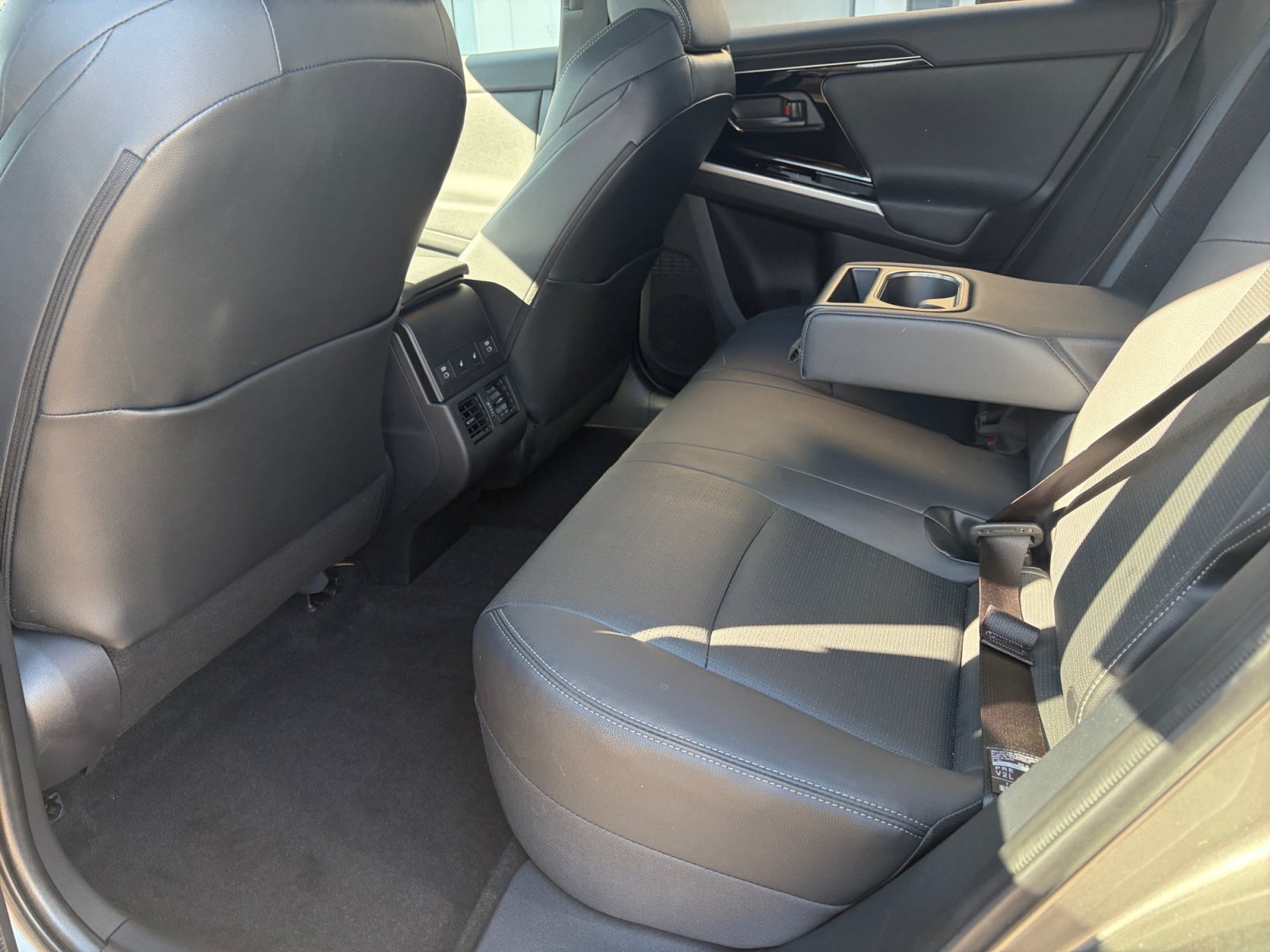 Certified 2025 Subaru Solterra AWD/4WD image 24