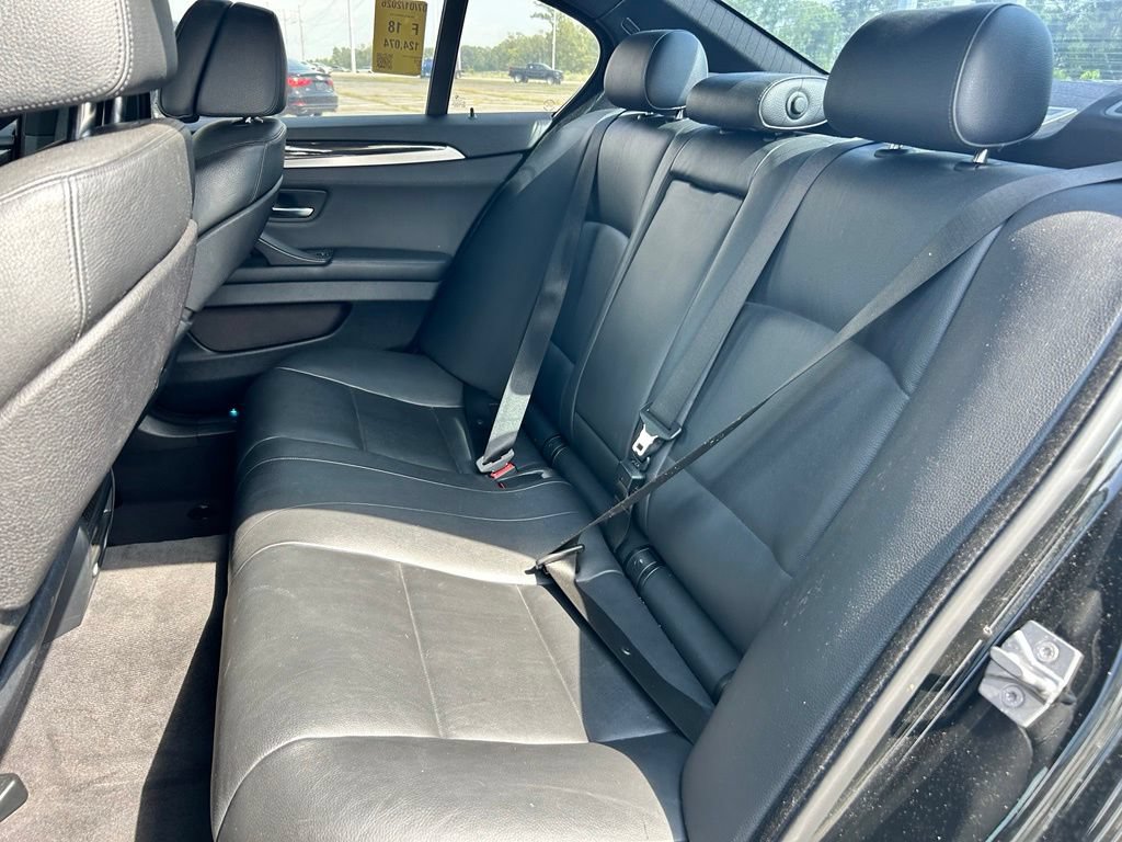 Used 2012 BMW 550i xDrive Sedan AWD/4WD image 16