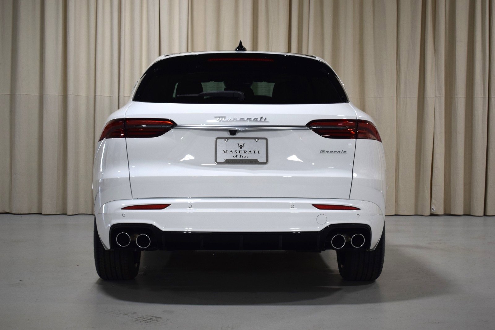 New 2025 Maserati Grecale GT image 13