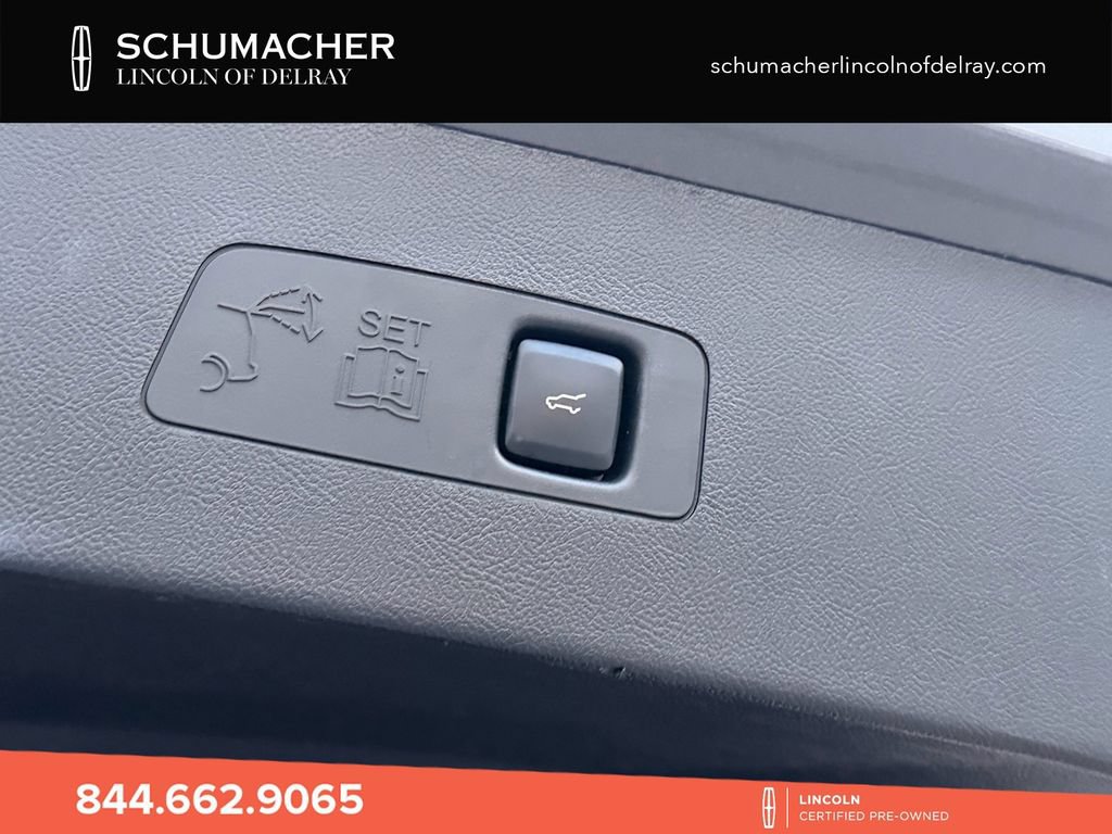 Used 2024 Lincoln Corsair FWD image 16