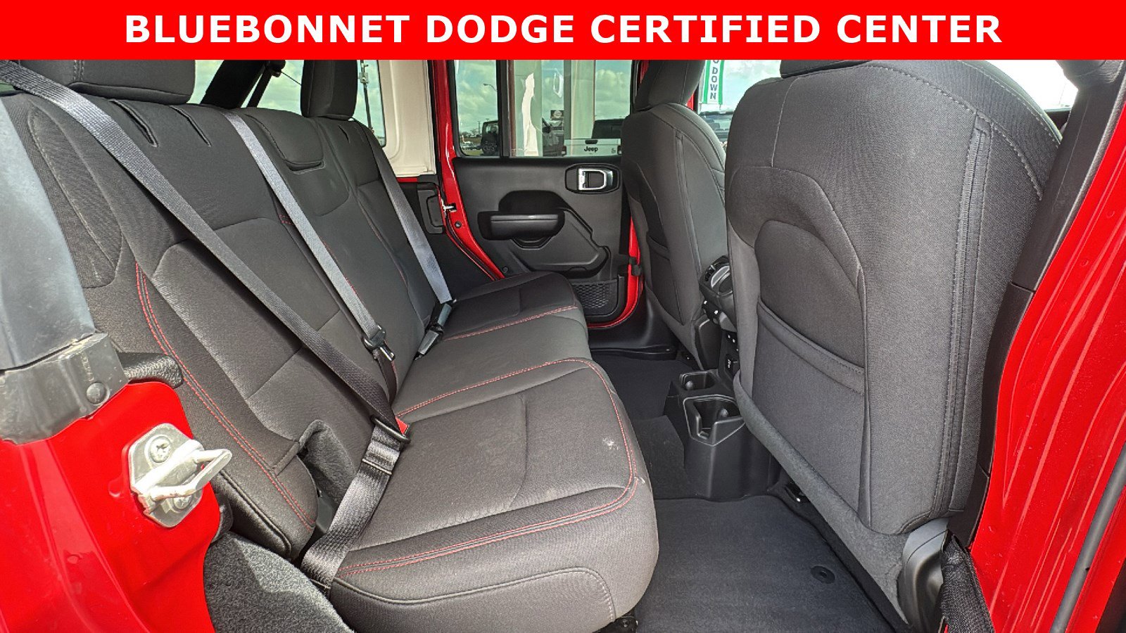 Used 2023 Jeep Wrangler Unlimited Rubicon w/ Cold Weather Group image 26