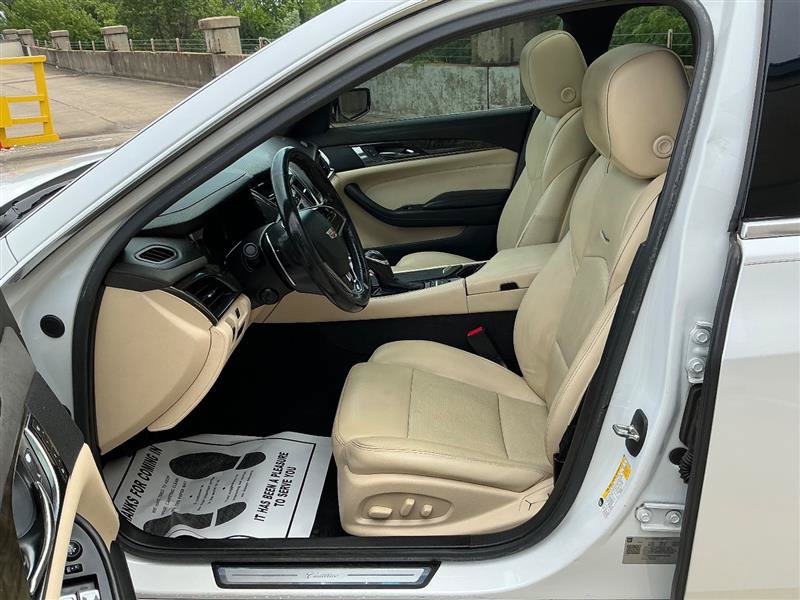 Used 2019 Cadillac CTS Luxury RWD image 28