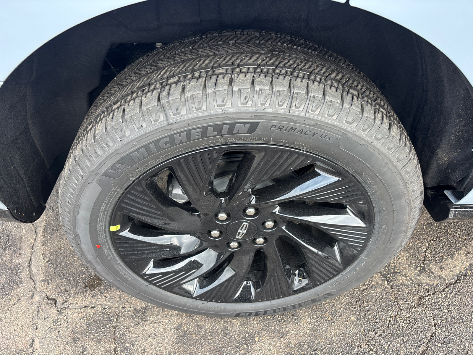 New 2026 Lincoln Navigator Reserve w/ Jet Appearance Package AWD/4WD image 10