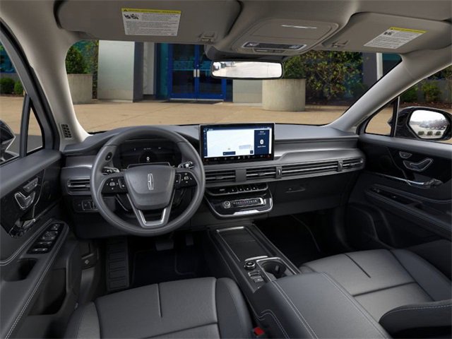 New 2026 Lincoln Corsair Premiere image 9