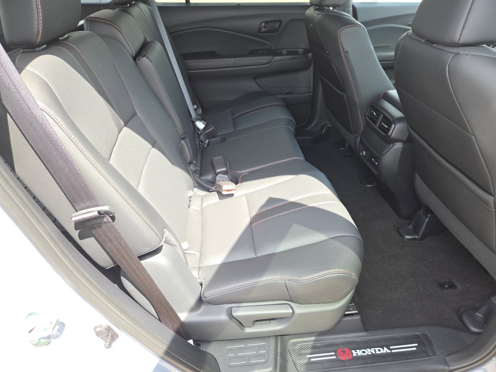 Used 2024 Honda Passport TrailSport image 24