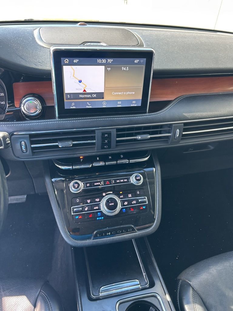 Used 2020 Lincoln Corsair Reserve w/ Elements Package image 10