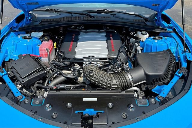 Used 2022 Chevrolet Camaro LT w/ Technology Package RWD image 28
