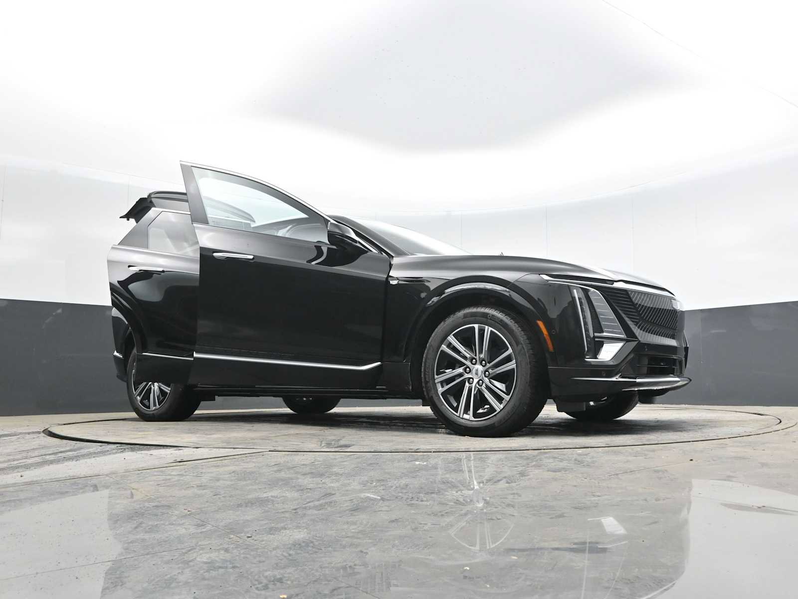 New 2025 Cadillac Lyriq Luxury image 45