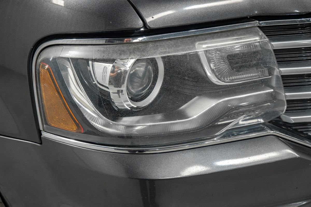 Used 2016 Lincoln Navigator Select image 34