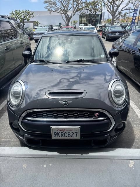 Used 2021 MINI Cooper S w/ 6.5" Touchscreen Package FWD image 2