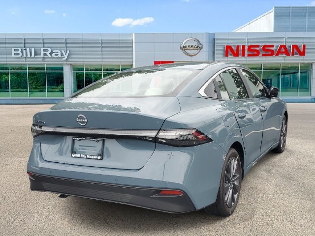 New 2027 Nissan Sentra SL w/ Floor Mat Package FWD image 4