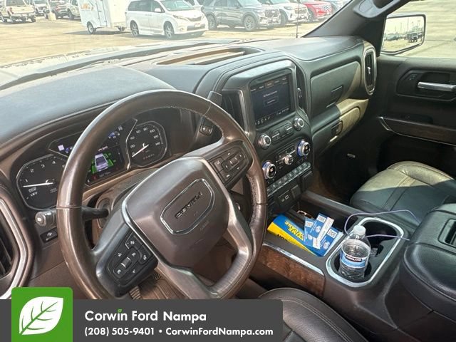 Used 2020 GMC Sierra 1500 Denali w/ Denali Ultimate Package AWD/4WD image 11