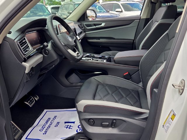 New 2026 Volkswagen Atlas Peak Edition AWD/4WD image 22