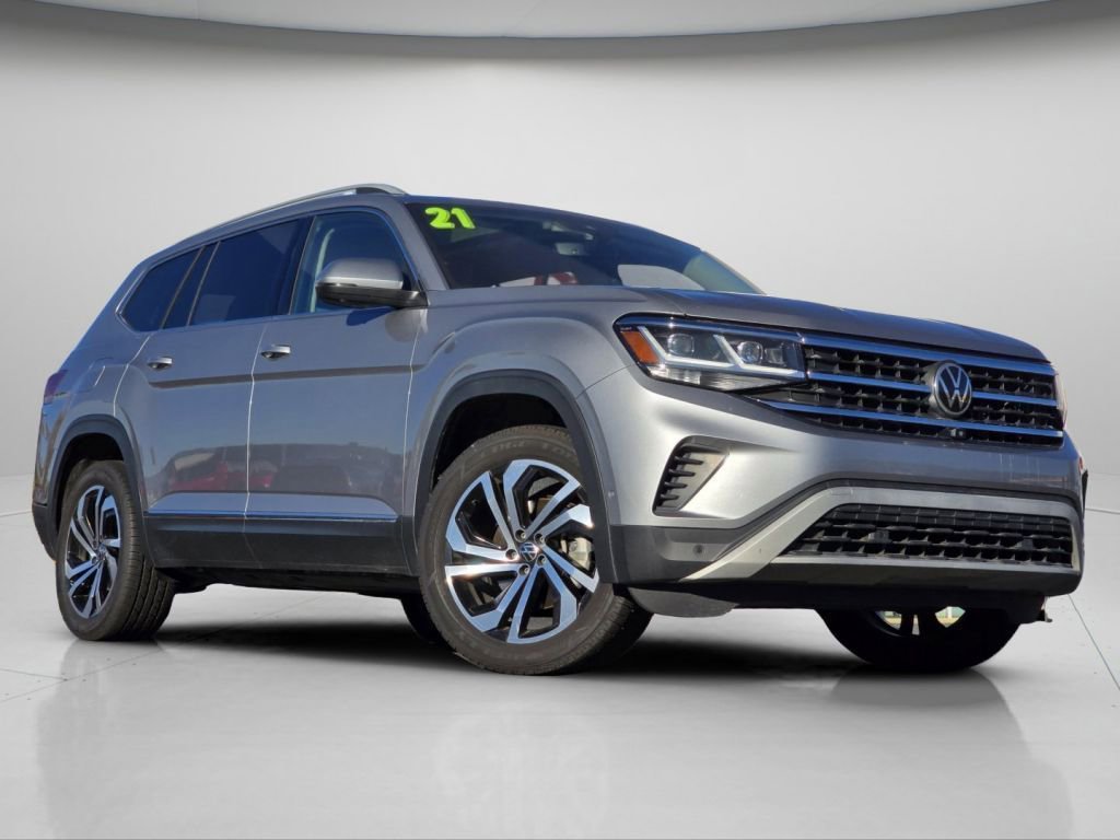Used 2021 Volkswagen Atlas SEL Premium image 2