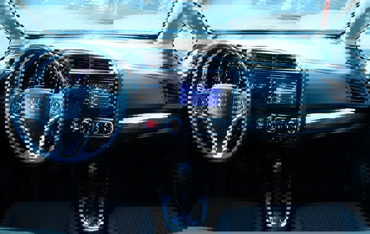 Used 2019 Honda Fit EX image 32