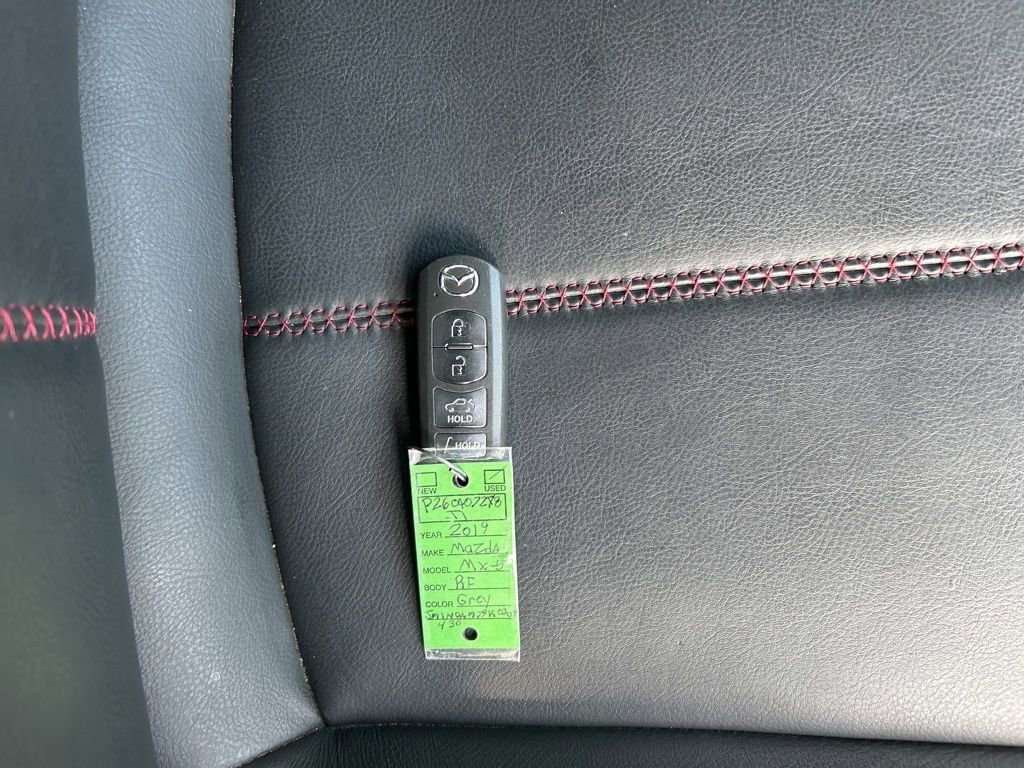 Used 2019 MAZDA MX-5 Miata RF Grand Touring image 31