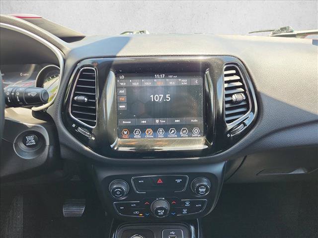 Used 2018 Jeep Compass Limited AWD/4WD image 17