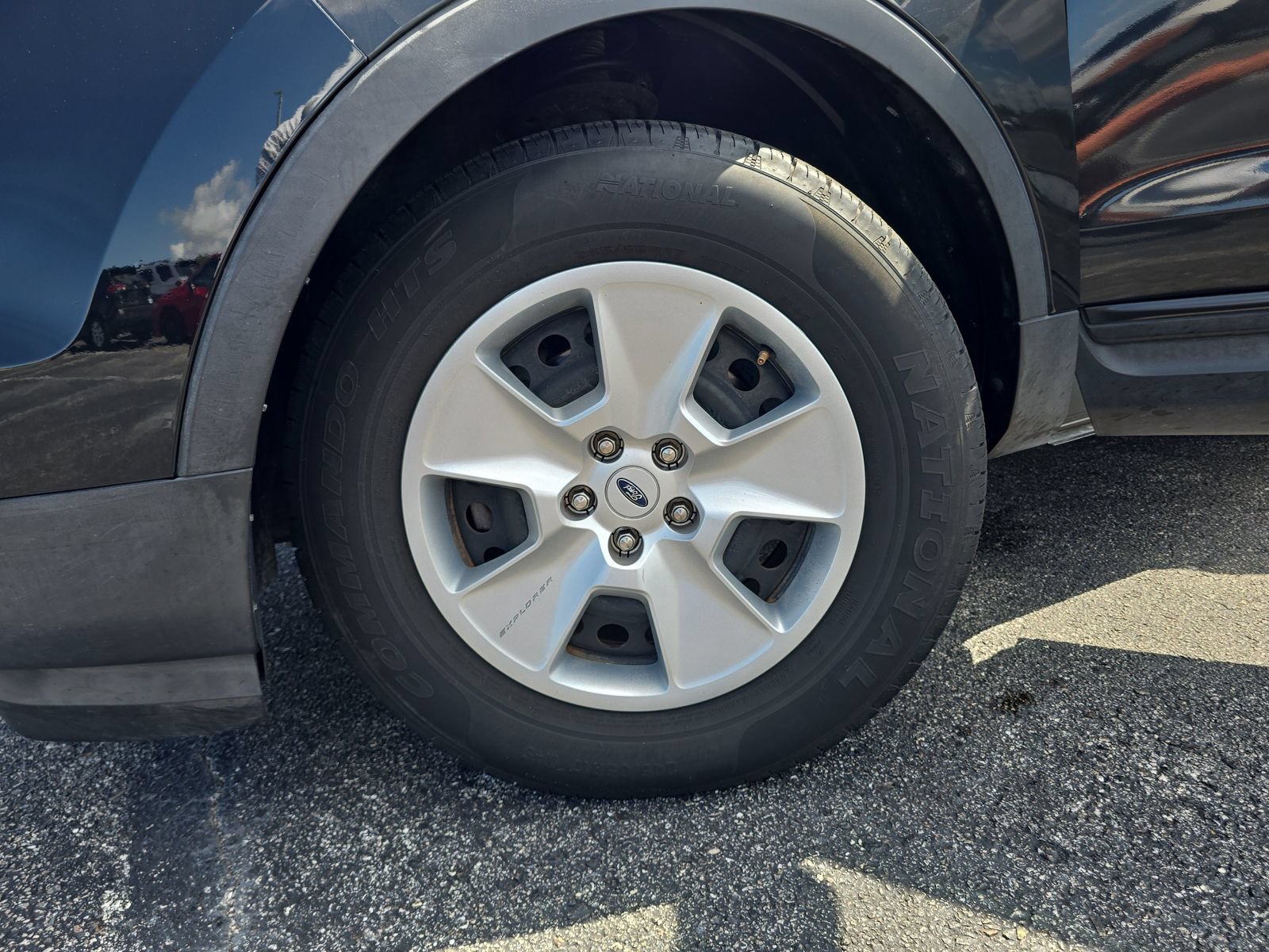Used 2014 Ford Explorer FWD image 26