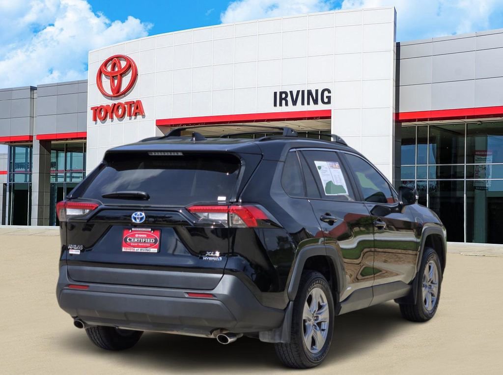 Certified 2024 Toyota RAV4 XLE w/ Convenience Package AWD/4WD image 4